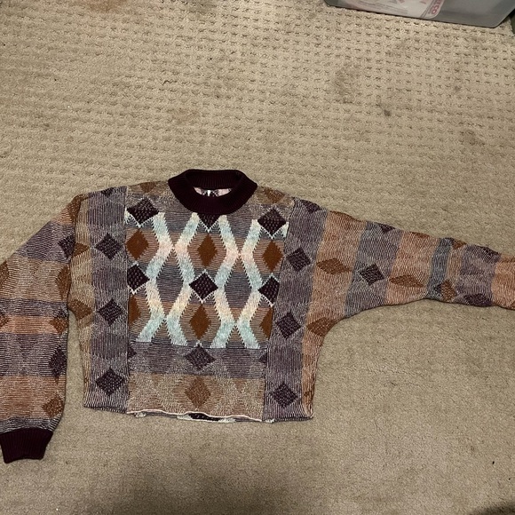 Free People multi colored patterned sweater with burgundy edges-M - Picture 1 of 2